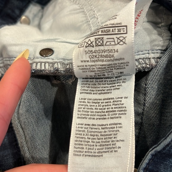 Topshop Jaime Step Hem Skinny Jeans Dark Wash Size 25 - Picture 9 of 9